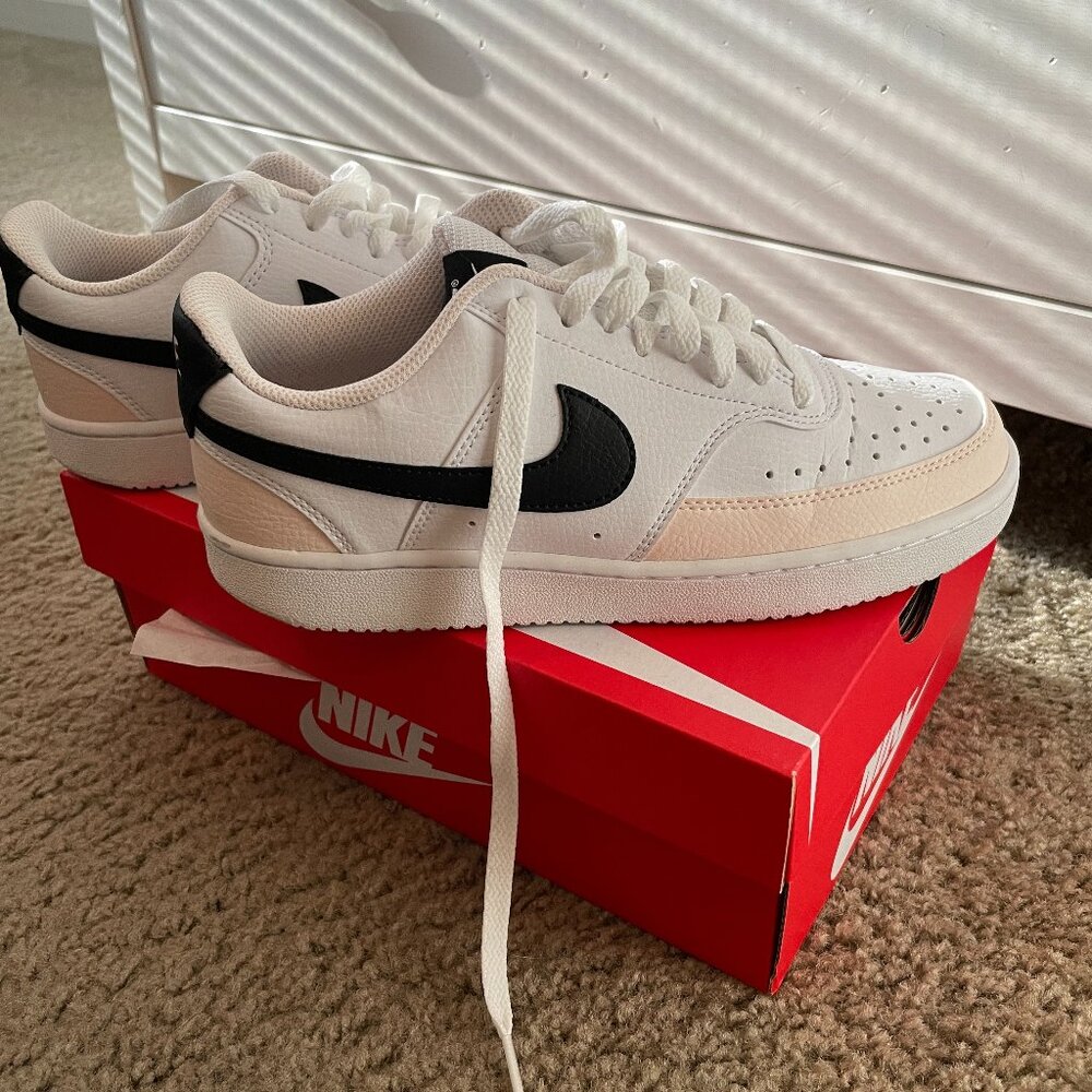 Women's Nike Shoes
